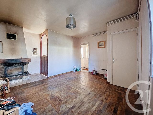 maison à vendre - 6 pièces - 150.62 m2 - BLANZAT - 63 - AUVERGNE - Century 21 Agence Girard