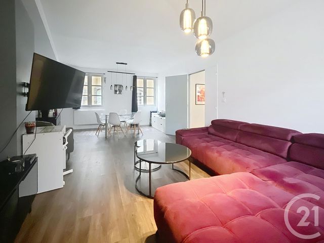 Appartement F3 à vendre - 4 pièces - 85.39 m2 - RIOM - 63 - AUVERGNE - Century 21 Agence Girard