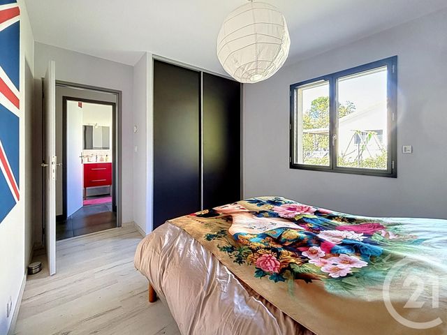 maison à vendre - 5 pièces - 150.0 m2 - RIOM - 63 - AUVERGNE - Century 21 Agence Girard