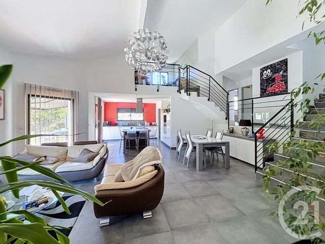 maison à vendre - 5 pièces - 150.0 m2 - RIOM - 63 - AUVERGNE - Century 21 Agence Girard