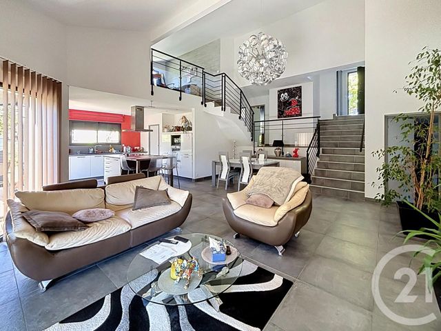 maison à vendre - 5 pièces - 150.0 m2 - RIOM - 63 - AUVERGNE - Century 21 Agence Girard