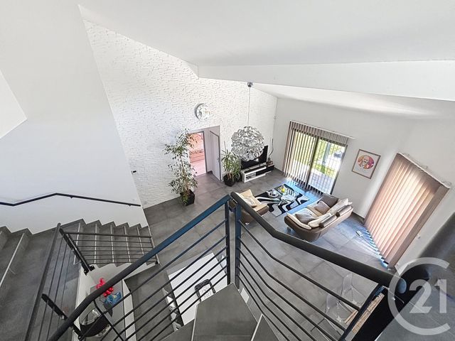 maison à vendre - 5 pièces - 150.0 m2 - RIOM - 63 - AUVERGNE - Century 21 Agence Girard