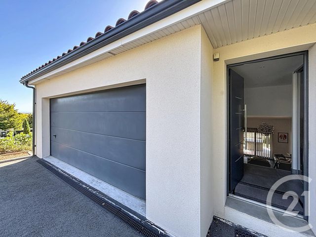 maison à vendre - 5 pièces - 150.0 m2 - RIOM - 63 - AUVERGNE - Century 21 Agence Girard