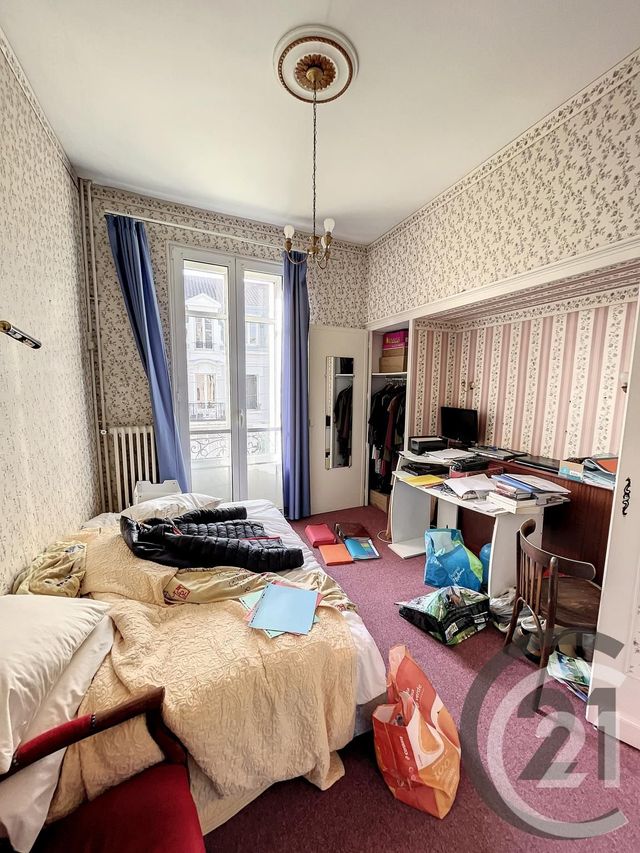 maison à vendre - 22 pièces - 609.54 m2 - CHATEL GUYON - 63 - AUVERGNE - Century 21 Agence Girard