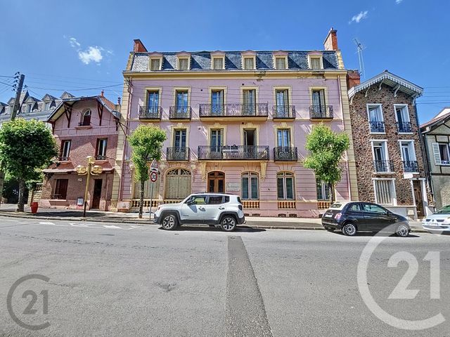 maison à vendre - 22 pièces - 609.54 m2 - CHATEL GUYON - 63 - AUVERGNE - Century 21 Agence Girard