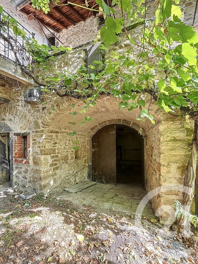 Afficher la photo en grand maison à vendre - 5 pièces - 131.1 m2 - CHATEL GUYON - 63 - AUVERGNE - Century 21 Agence Girard
