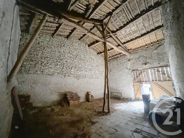 Afficher la photo en grand maison à vendre - 5 pièces - 131.1 m2 - CHATEL GUYON - 63 - AUVERGNE - Century 21 Agence Girard