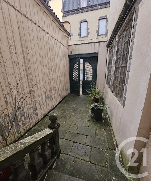 Appartement F3 à vendre - 3 pièces - 83.8 m2 - RIOM - 63 - AUVERGNE - Century 21 Agence Girard