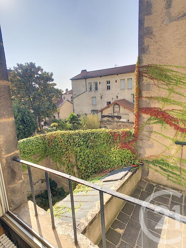 Appartement F3 à vendre - 3 pièces - 83.8 m2 - RIOM - 63 - AUVERGNE - Century 21 Agence Girard