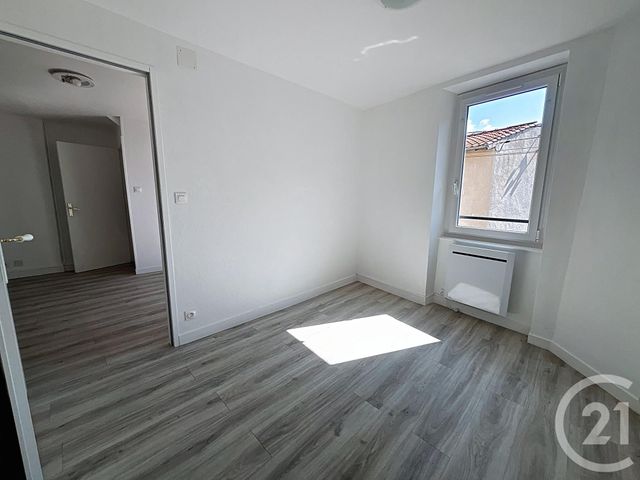 maison à vendre - 3 pièces - 58.59 m2 - ST BEAUZIRE - 63 - AUVERGNE - Century 21 Agence Girard