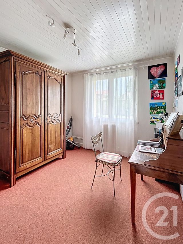 maison à vendre - 6 pièces - 170.0 m2 - MOZAC - 63 - AUVERGNE - Century 21 Agence Girard