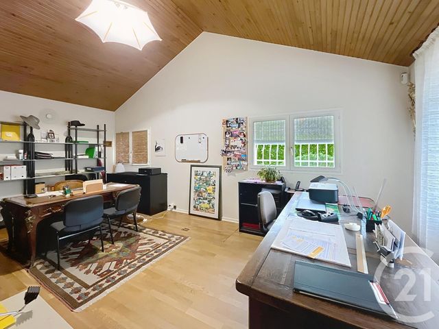 maison à vendre - 6 pièces - 170.0 m2 - MOZAC - 63 - AUVERGNE - Century 21 Agence Girard