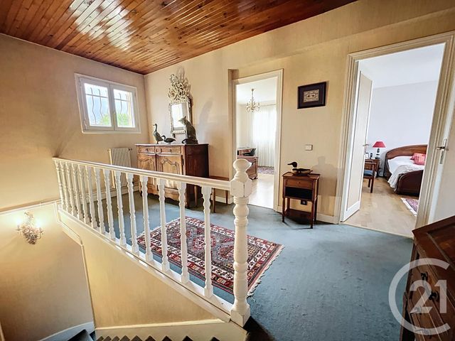 maison à vendre - 6 pièces - 170.0 m2 - MOZAC - 63 - AUVERGNE - Century 21 Agence Girard