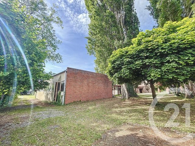 Afficher la photo en grand maison à vendre - 7 pièces - 342.3 m2 - COMBRONDE - 63 - AUVERGNE - Century 21 Agence Girard