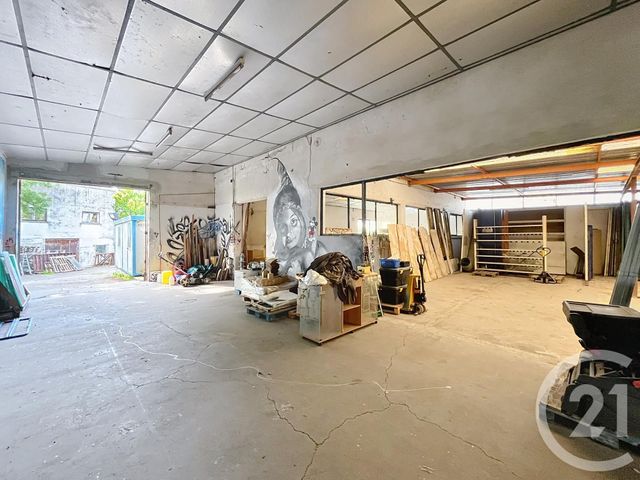 Afficher la photo en grand maison à vendre - 7 pièces - 342.3 m2 - COMBRONDE - 63 - AUVERGNE - Century 21 Agence Girard