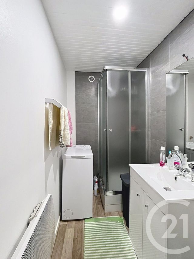 immeuble à vendre - 140.0 m2 - ST BONNET PRES RIOM - 63 - AUVERGNE - Century 21 Agence Girard