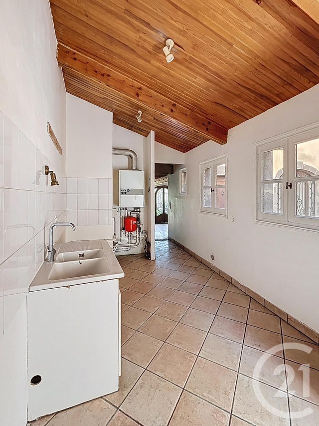 maison à vendre - 7 pièces - 190.0 m2 - RIOM - 63 - AUVERGNE - Century 21 Agence Girard