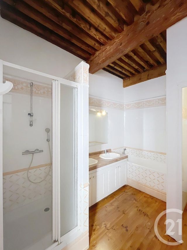 maison à vendre - 7 pièces - 190.0 m2 - RIOM - 63 - AUVERGNE - Century 21 Agence Girard