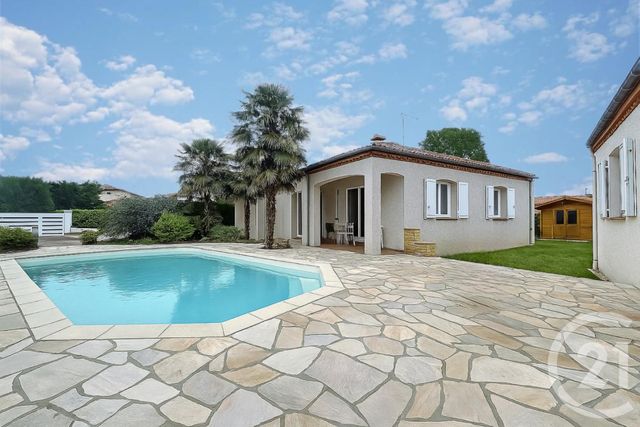 maison à vendre - 5 pièces - 165.0 m2 - MENETROL - 63 - AUVERGNE - Century 21 Agence Girard
