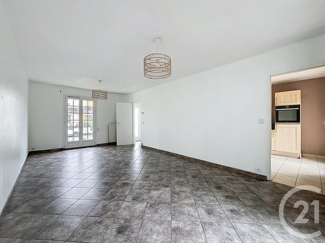 maison à vendre - 5 pièces - 83.0 m2 - RIOM - 63 - AUVERGNE - Century 21 Agence Girard