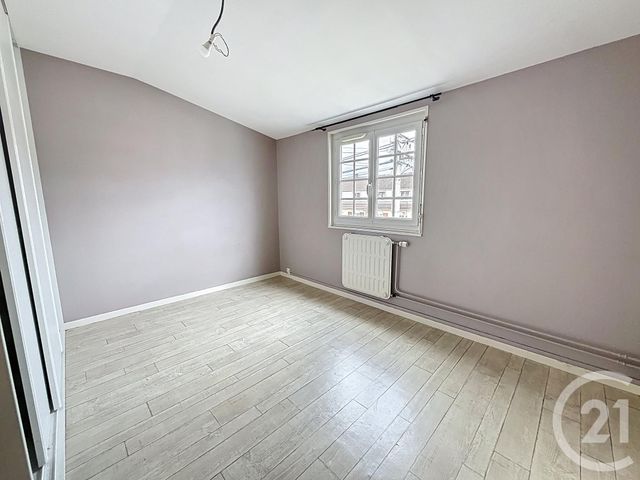 maison à vendre - 5 pièces - 83.0 m2 - RIOM - 63 - AUVERGNE - Century 21 Agence Girard