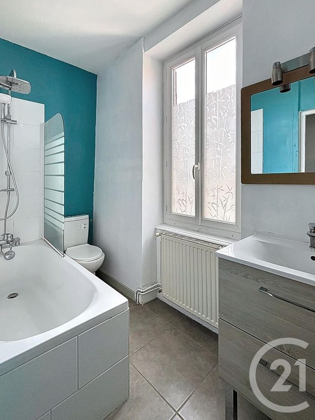 maison à vendre - 4 pièces - 94.0 m2 - MOZAC - 63 - AUVERGNE - Century 21 Agence Girard