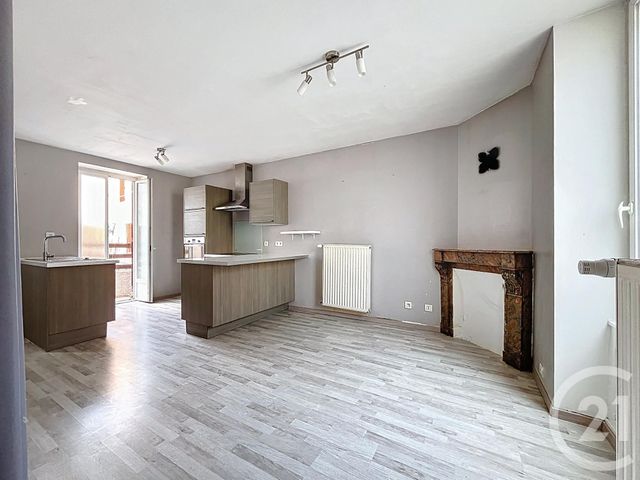 maison à vendre - 4 pièces - 94.0 m2 - MOZAC - 63 - AUVERGNE - Century 21 Agence Girard