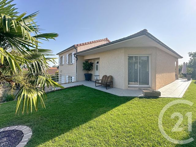 maison à vendre - 5 pièces - 125.0 m2 - RIOM - 63 - AUVERGNE - Century 21 Agence Girard