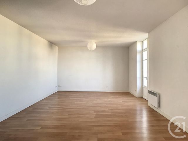 Appartement F4 à louer CHATELGUYON