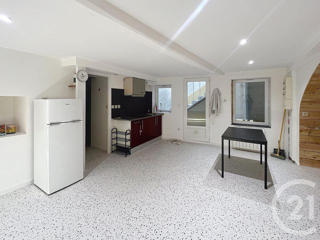 Appartement F2 à louer - 2 pièces - 43.17 m2 - RIOM - 63 - AUVERGNE - Century 21 Agence Girard