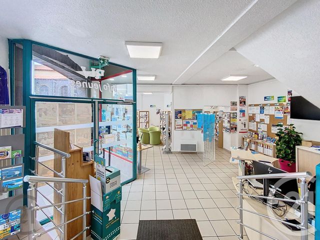 Afficher la photo en grand Appartement Local à vendre - 4 pièces - 170.0 m2 - RIOM - 63 - AUVERGNE - Century 21 Agence Girard