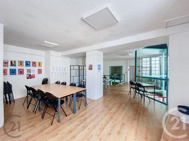 Afficher la photo en grand Appartement Local à vendre - 4 pièces - 170.0 m2 - RIOM - 63 - AUVERGNE - Century 21 Agence Girard