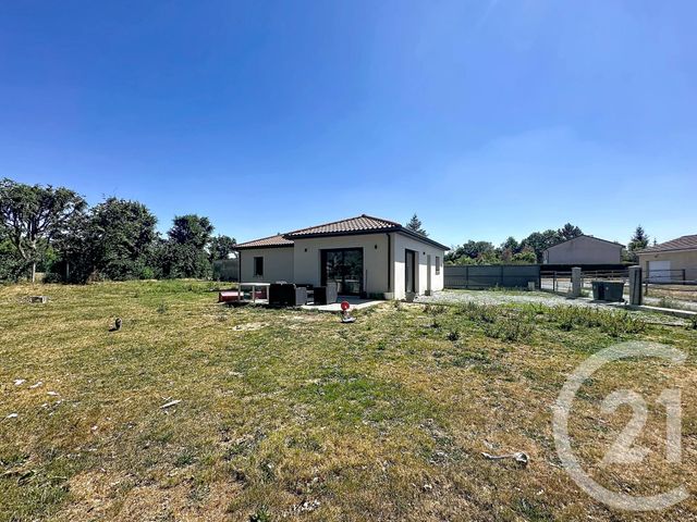 maison à vendre - 4 pièces - 92.0 m2 - LOUBEYRAT - 63 - AUVERGNE - Century 21 Agence Girard