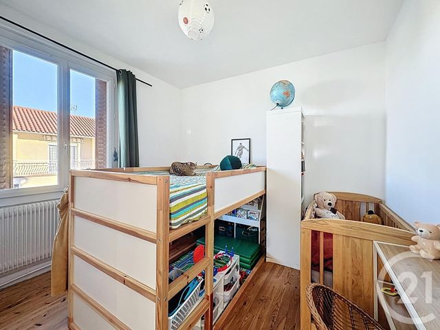 maison à vendre - 5 pièces - 74.31 m2 - RIOM - 63 - AUVERGNE - Century 21 Agence Girard