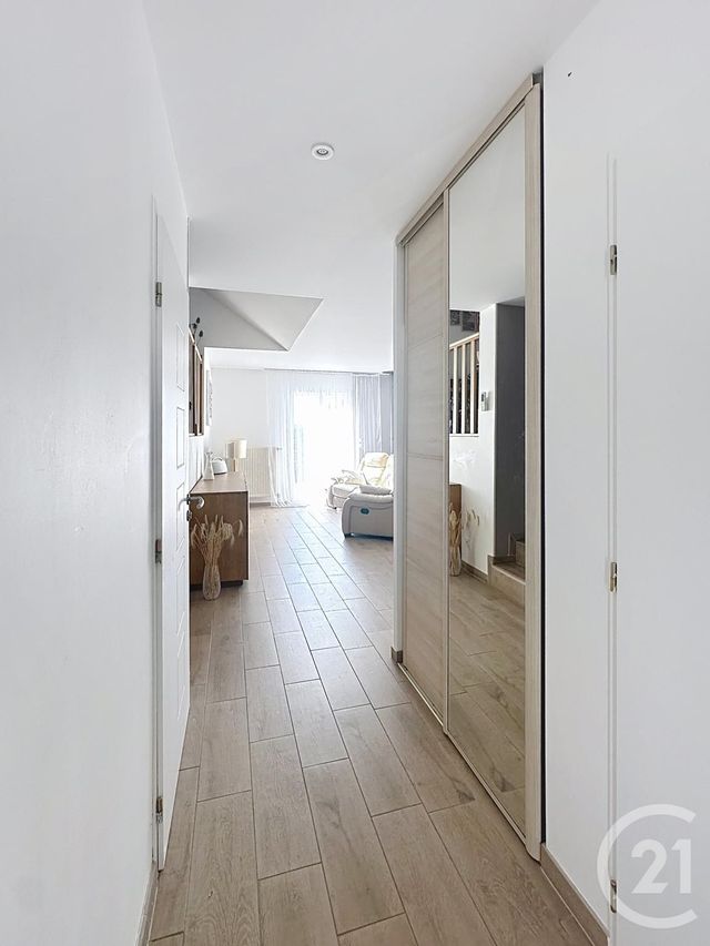 maison à vendre - 5 pièces - 110.0 m2 - ENVAL - 63 - AUVERGNE - Century 21 Agence Girard