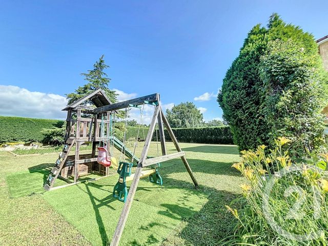 maison à vendre - 6 pièces - 213.0 m2 - RIOM - 63 - AUVERGNE - Century 21 Agence Girard