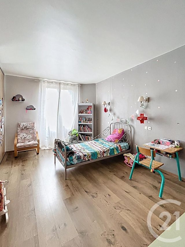 Afficher la photo en grand maison à vendre - 7 pièces - 212.93 m2 - MOZAC - 63 - AUVERGNE - Century 21 Agence Girard