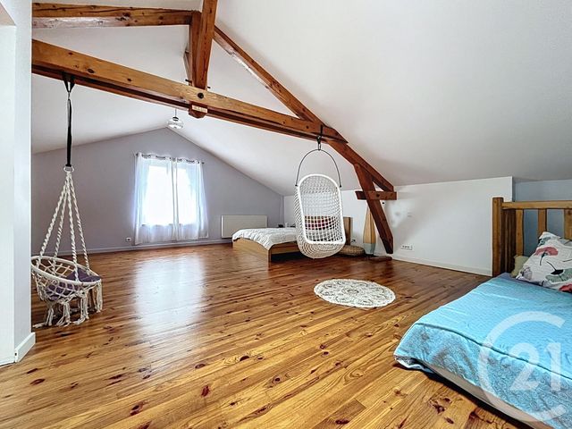 Afficher la photo en grand maison à vendre - 7 pièces - 212.93 m2 - MOZAC - 63 - AUVERGNE - Century 21 Agence Girard