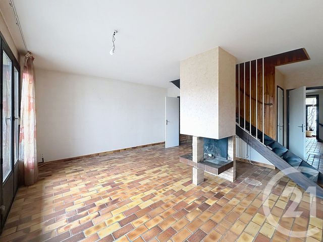maison à vendre - 7 pièces - 146.4 m2 - CHATEL GUYON - 63 - AUVERGNE - Century 21 Agence Girard
