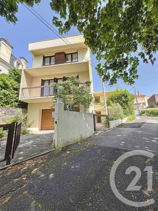 maison - CHATEL GUYON - 63