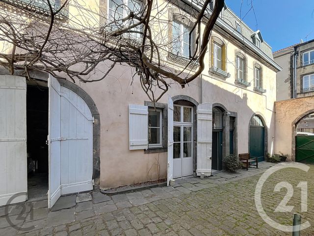 maison à vendre - 8 pièces - 210.0 m2 - RIOM - 63 - AUVERGNE - Century 21 Agence Girard
