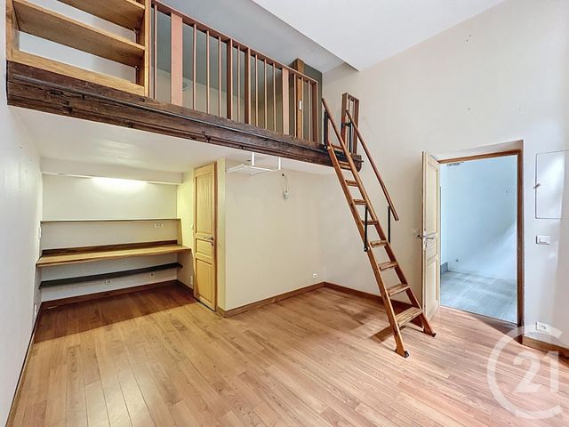 Afficher la photo en grand maison à vendre - 8 pièces - 210.0 m2 - RIOM - 63 - AUVERGNE - Century 21 Agence Girard