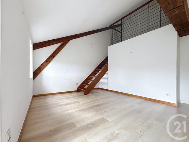 Afficher la photo en grand maison à vendre - 8 pièces - 210.0 m2 - RIOM - 63 - AUVERGNE - Century 21 Agence Girard