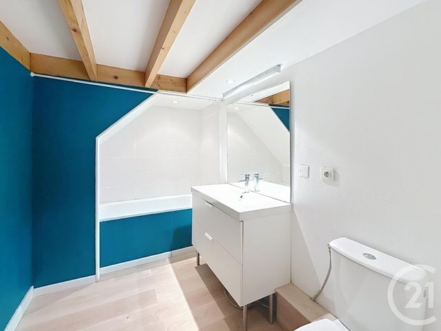 Afficher la photo en grand maison à vendre - 8 pièces - 210.0 m2 - RIOM - 63 - AUVERGNE - Century 21 Agence Girard