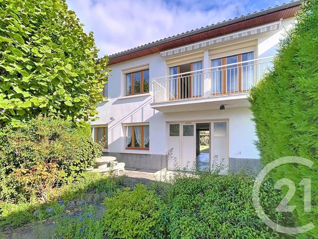 maison à vendre - 6 pièces - 109.5 m2 - RIOM - 63 - AUVERGNE - Century 21 Agence Girard