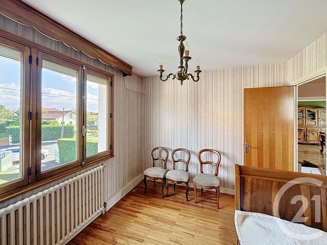 maison à vendre - 6 pièces - 109.5 m2 - RIOM - 63 - AUVERGNE - Century 21 Agence Girard