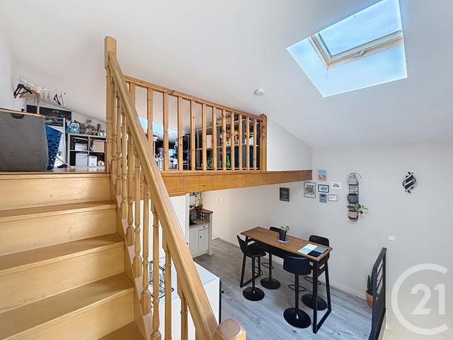 maison à vendre - 2 pièces - 51.41 m2 - CHATEL GUYON - 63 - AUVERGNE - Century 21 Agence Girard