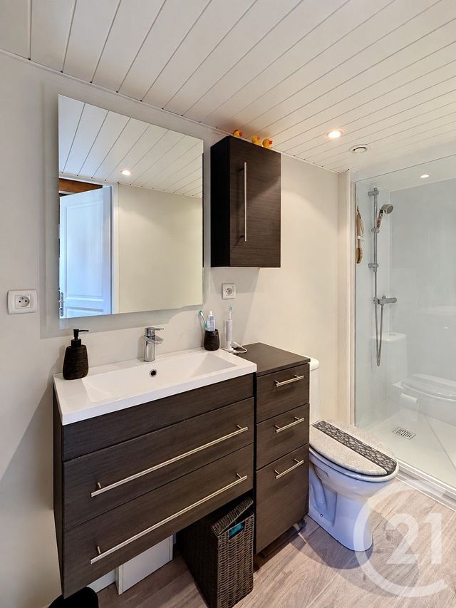 maison à vendre - 2 pièces - 51.41 m2 - CHATEL GUYON - 63 - AUVERGNE - Century 21 Agence Girard