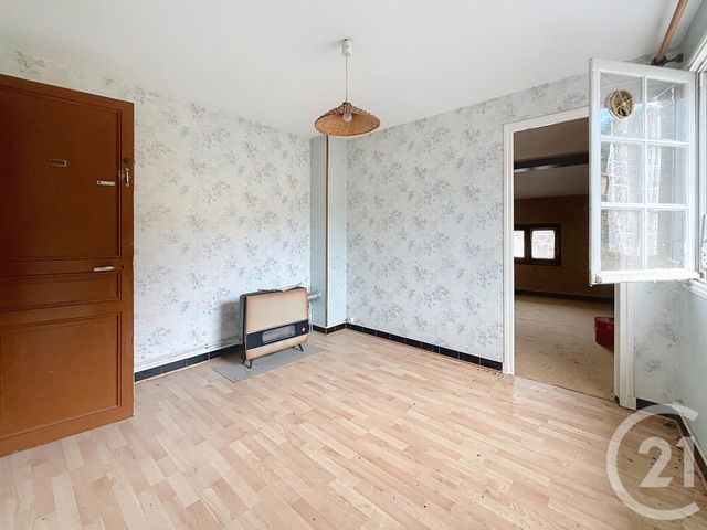 Afficher la photo en grand maison à vendre - 6 pièces - 165.0 m2 - VOLVIC - 63 - AUVERGNE - Century 21 Agence Girard