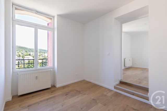 Appartement F3 à louer CHATEL GUYON
